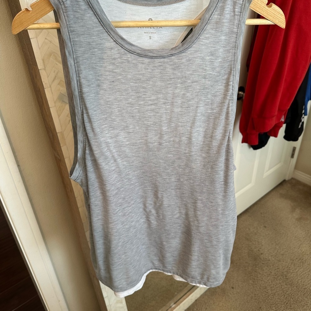 Athleta‎ Gray Sleeveless Women's Top
